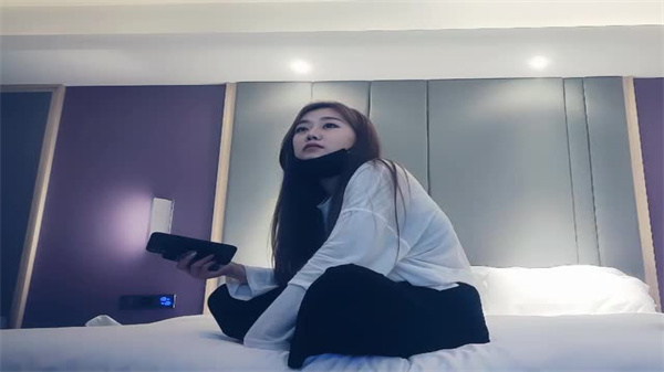 赵总私猎上海性感外围女！甜美撩人夜话不断，健谈湿身诱惑